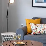 2br House In With Stunning Sea View アパート *